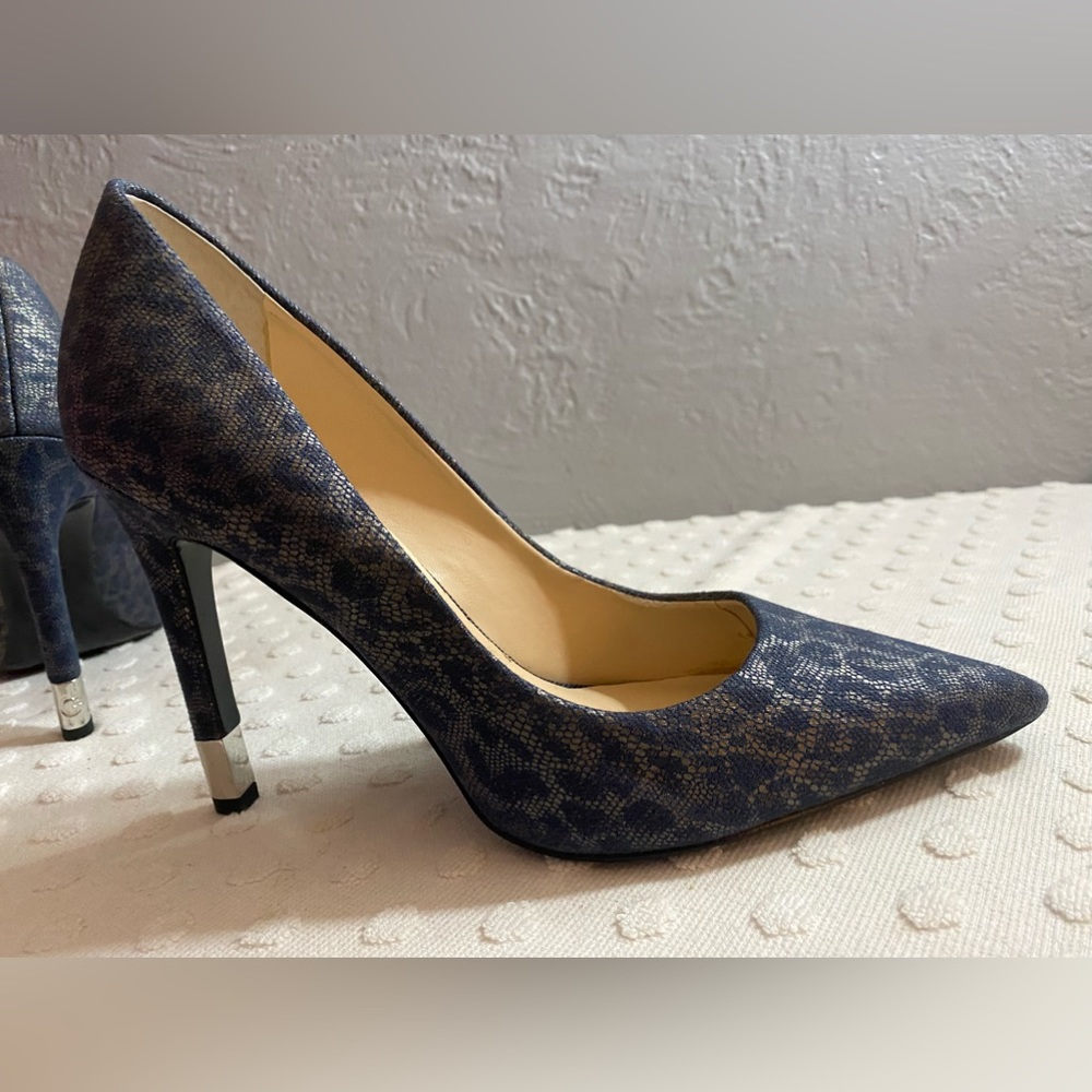 GUESS Blue Leopard Print Stilettos
